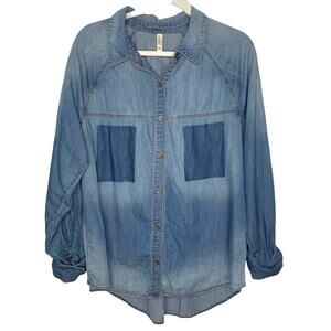3/$20  Xhilaration plus size blue faded ombre chambray button front shirt SZ XXL